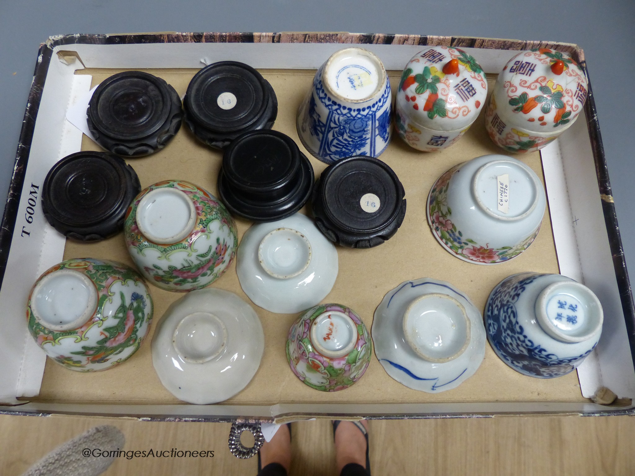 A group of Chinese porcelain tableware including teabowls and three dishes